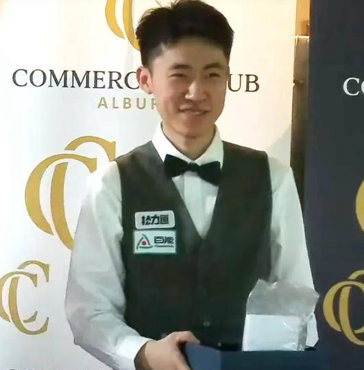 坎姆打成 坎姆打成