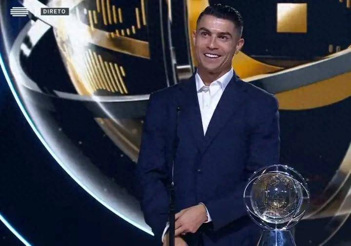 典礼上获得 典礼上获得